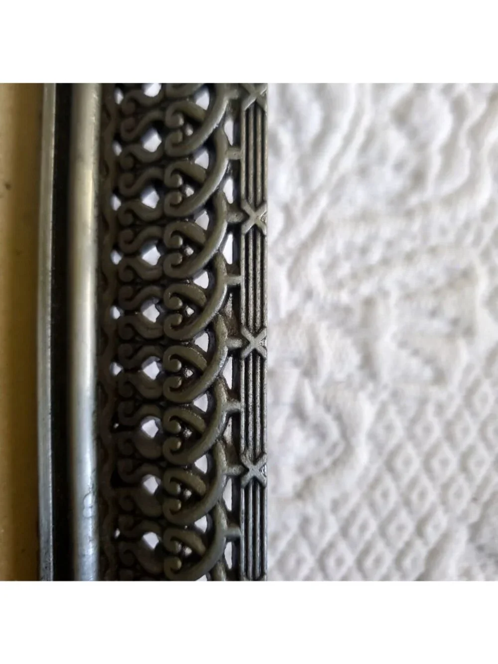 Vtg Ornate Filigree Photo Frame 7x9 Holds 4.5x6.5 Fleur-de-Lis pewter open work